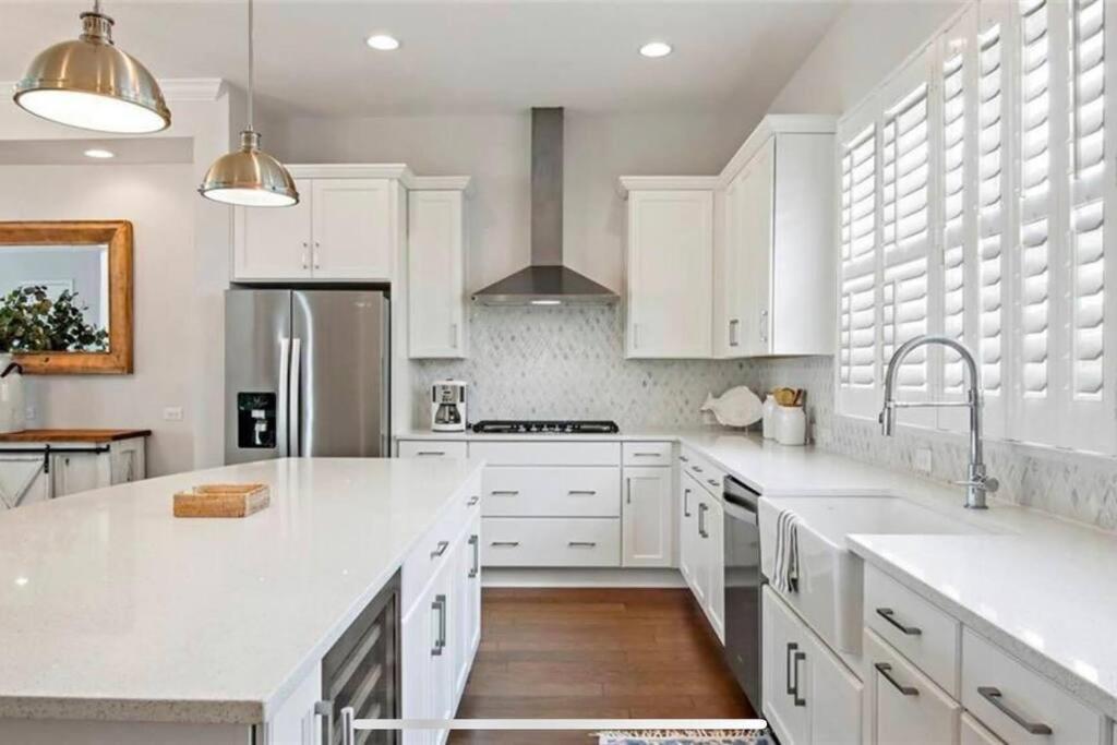 Luxurious Modern Townhouse Right Across Beach!! Table Tennis St. Pete Beach Luaran gambar