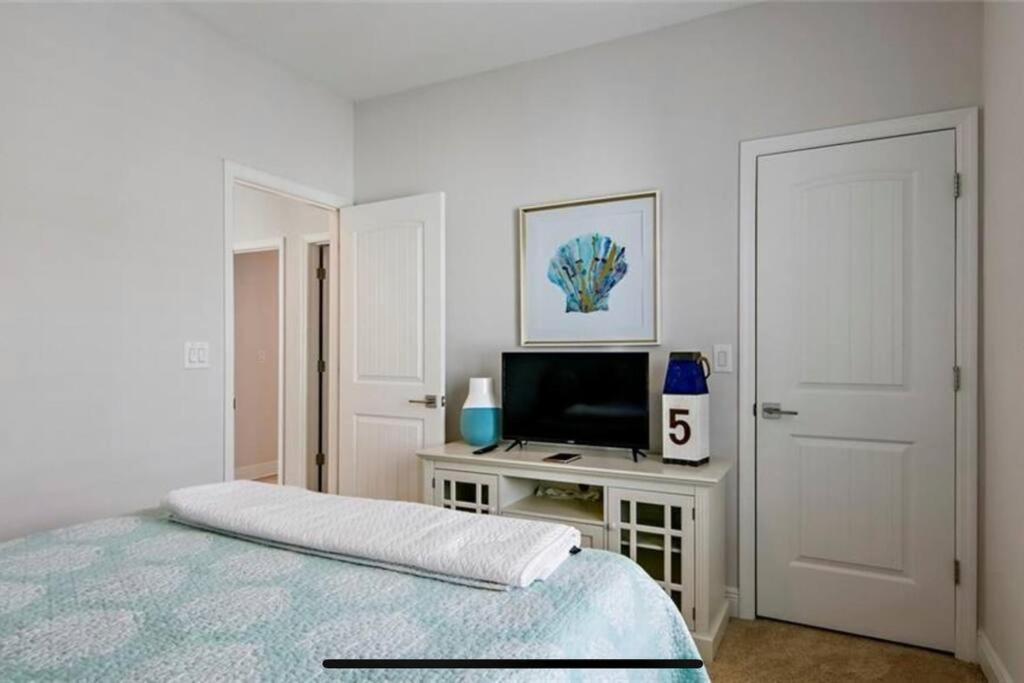 Luxurious Modern Townhouse Right Across Beach!! Table Tennis St. Pete Beach Luaran gambar