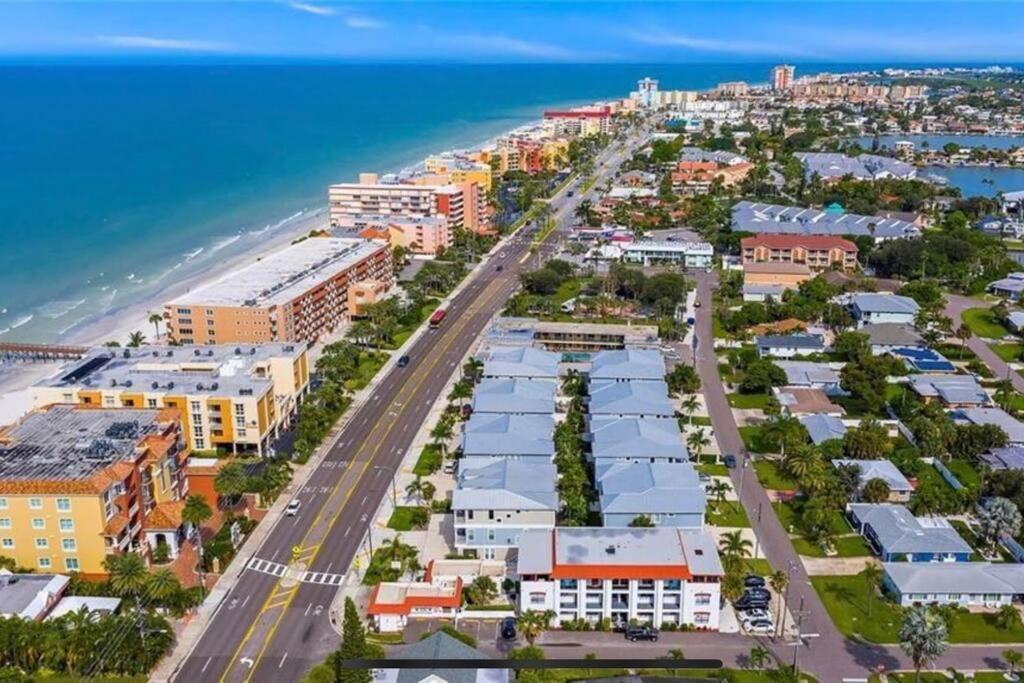 Luxurious Modern Townhouse Right Across Beach!! Table Tennis St. Pete Beach Luaran gambar